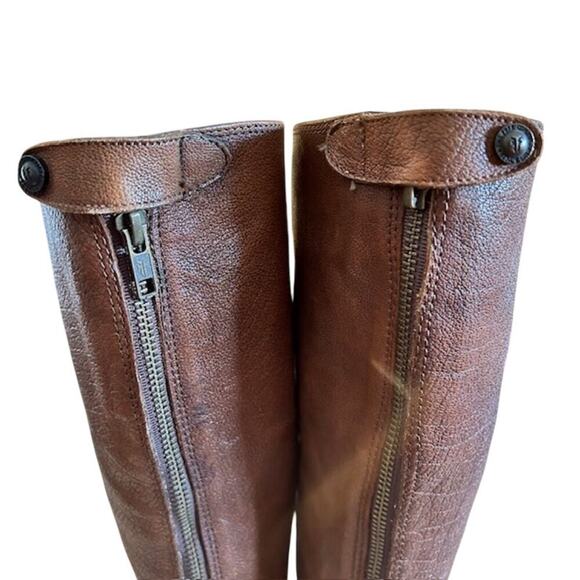Frye Melissa Button Back  Zipper Brown Leather Riding Boots, size 6 - Picture 6 of 14